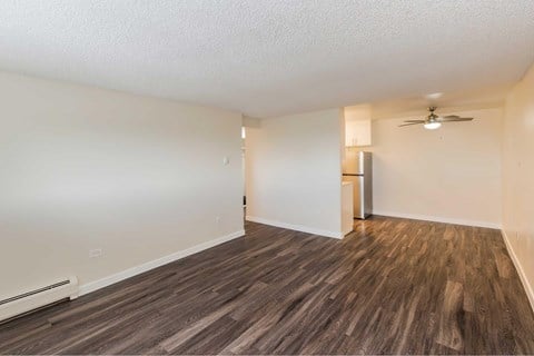 Floor plan for 1 bed, 1 bath, 574 sqft
